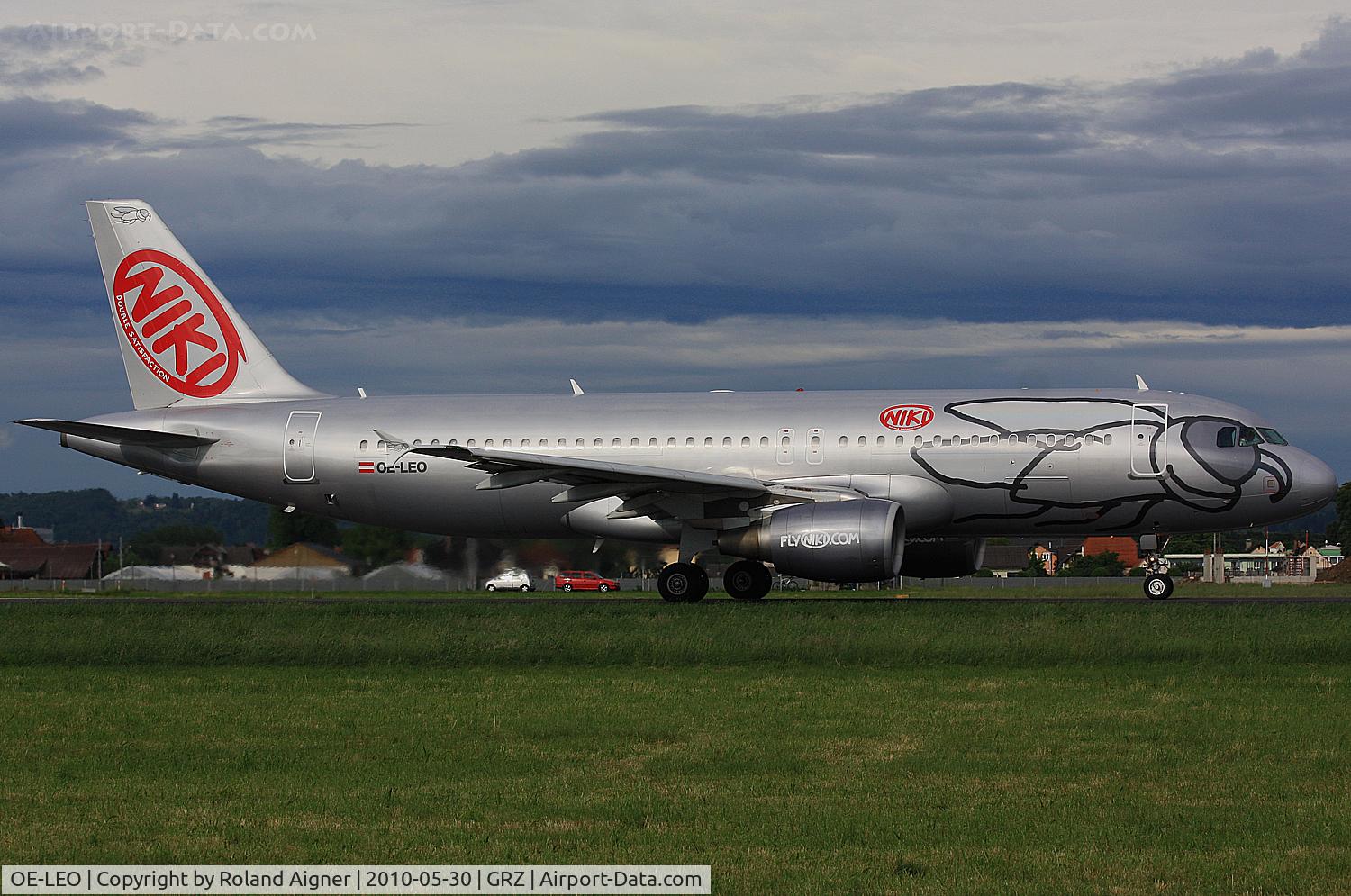 OE-LEO, 2006 Airbus A320-214 C/N 2668, .