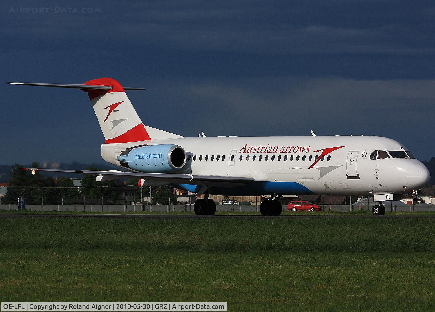 OE-LFL, 1995 Fokker 70 (F-28-0070) C/N 11573, .