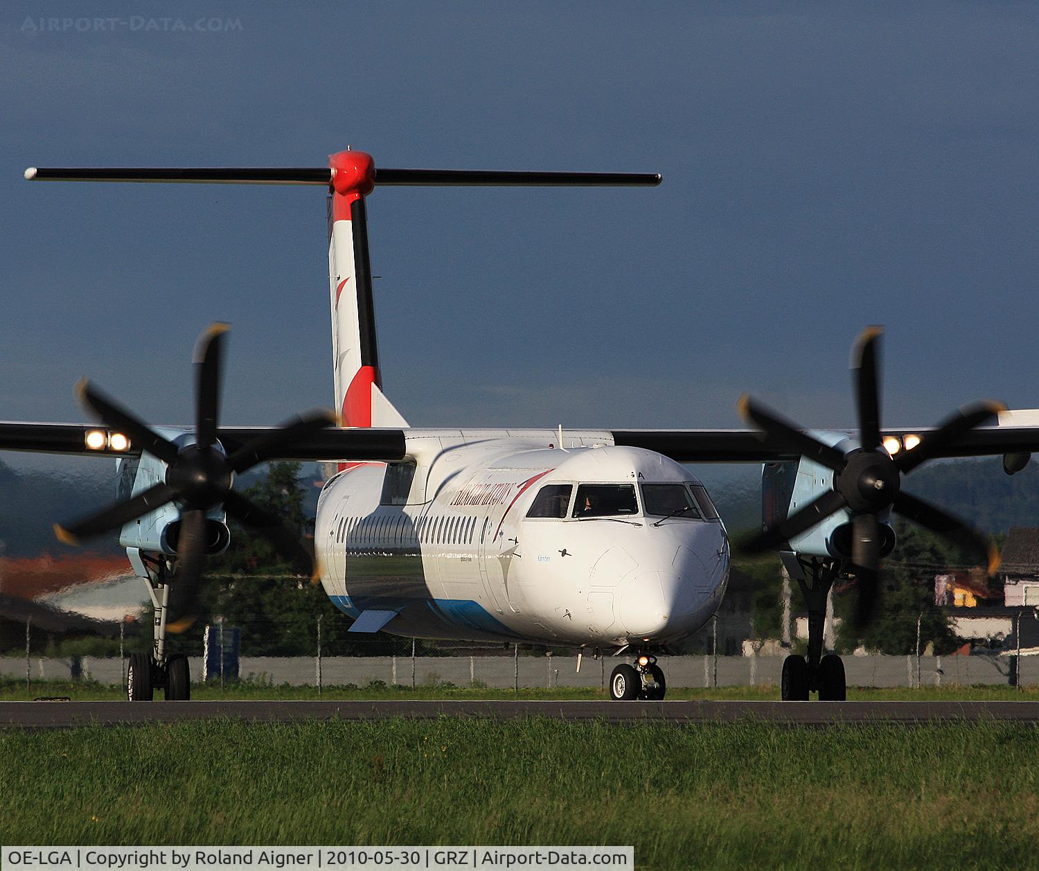 OE-LGA, 1999 De Havilland Canada DHC-8-402Q Dash 8 C/N 4014, .