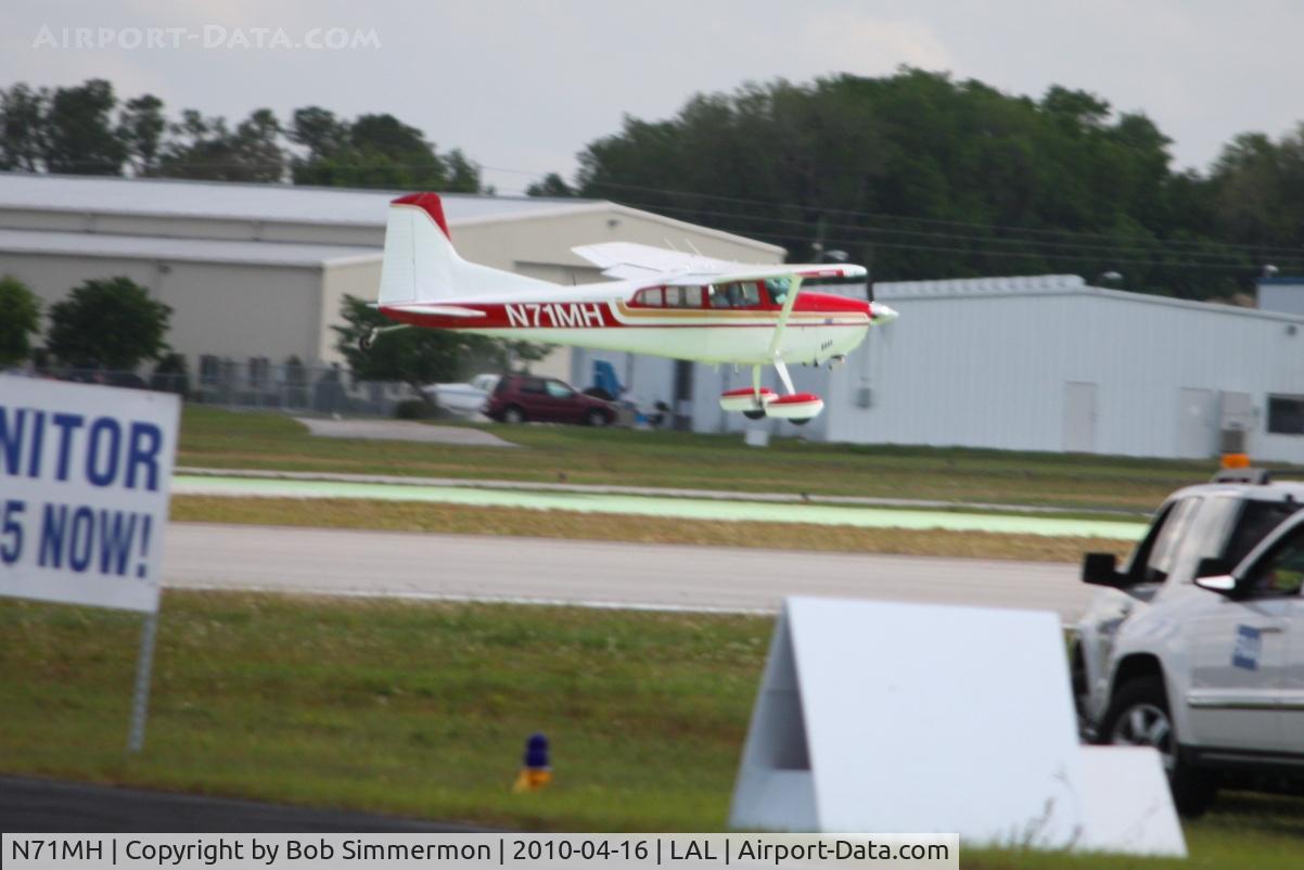 N71MH, 1978 Cessna 180K Skywagon C/N 18052965, Arriving at Lakeland, Florida during Sun N Fun 2010.