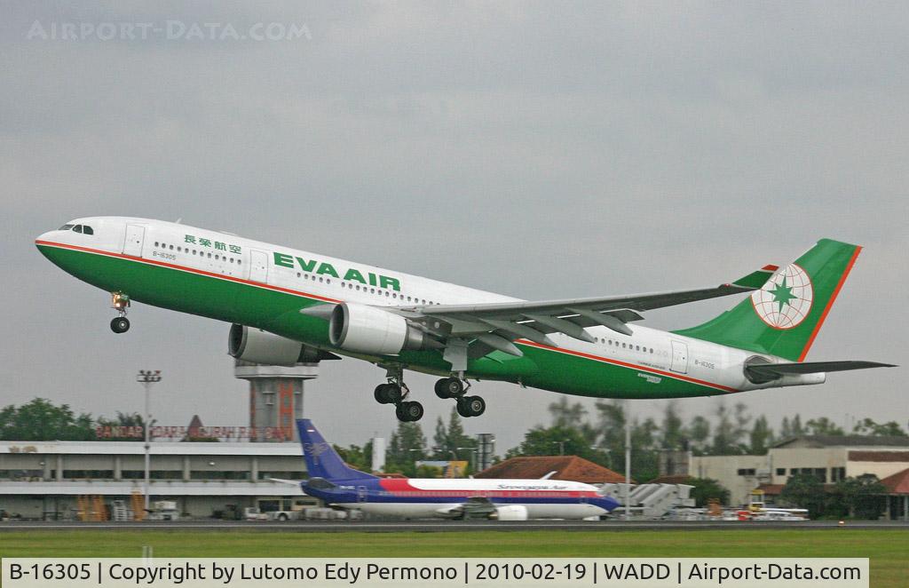 B-16305, 2003 Airbus A330-203 C/N 573, Eva Air