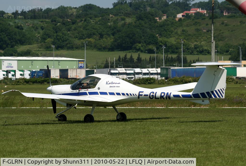 F-GLRN, Diamond DA-20A-1 Katana C/N 10111, Parked in the grass...