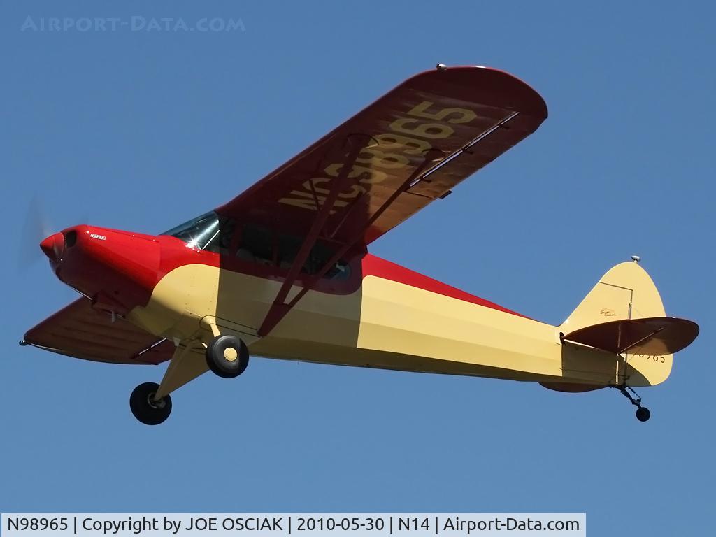 N98965, 1946 Piper PA-12 Super Cruiser C/N 12-320, Leaving N14