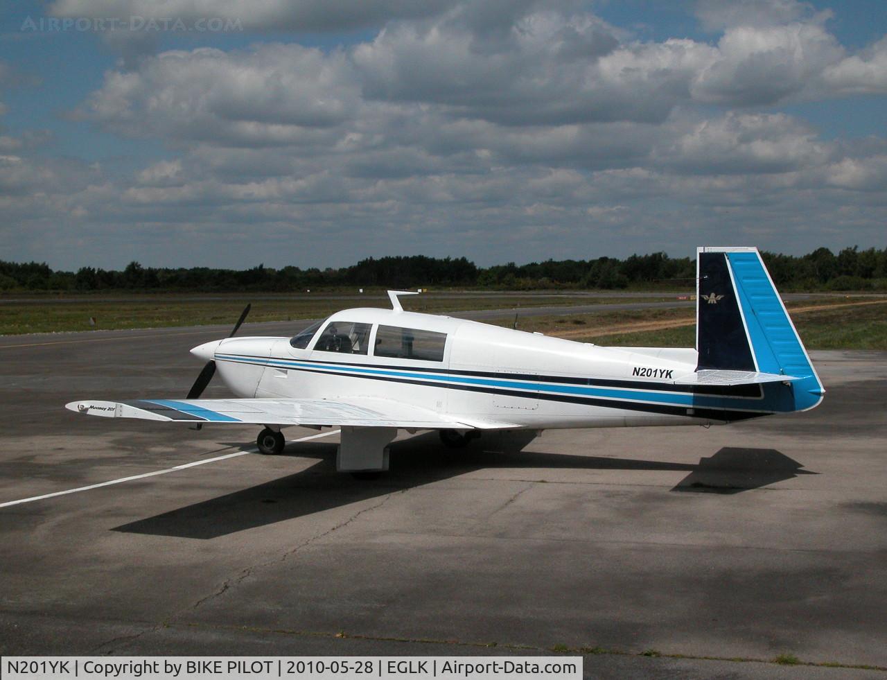 N201YK, 1978 Mooney M20J 201 C/N 24-0518, NICE MOONEY ON THE EASTERN FENCE
