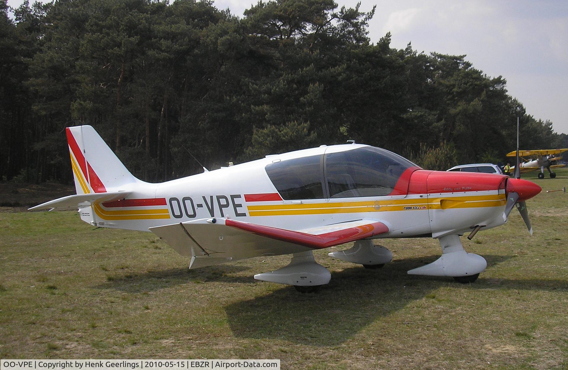 OO-VPE, 2006 Robin DR-400-140B Major C/N 2598, Chipmunk & Cirrus Meet , May 2010