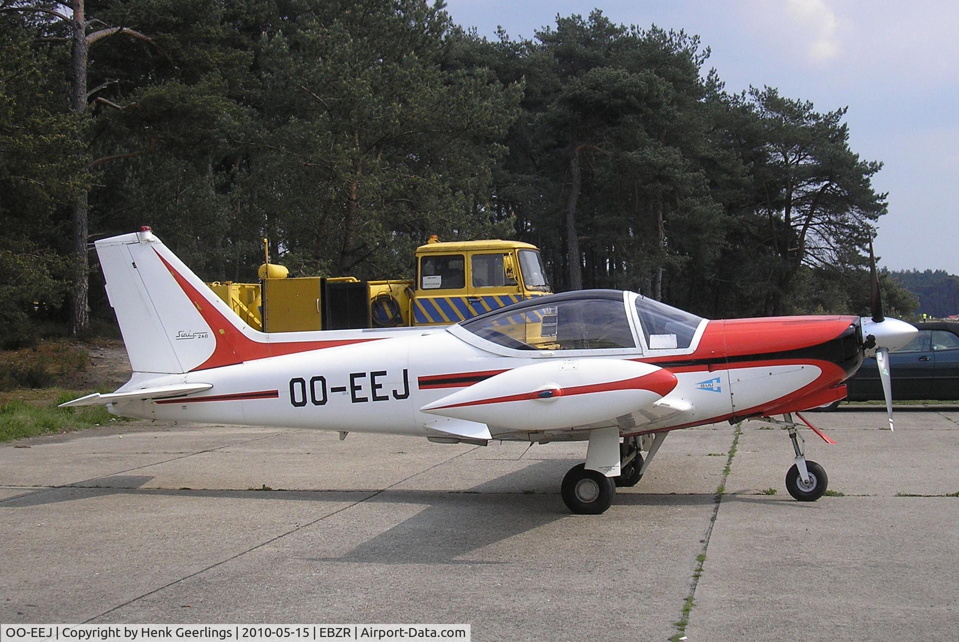 OO-EEJ, 1970 SIAI-Marchetti SF-260 C/N 2-41, Chipmunk & Cirrus Meet , May 2010