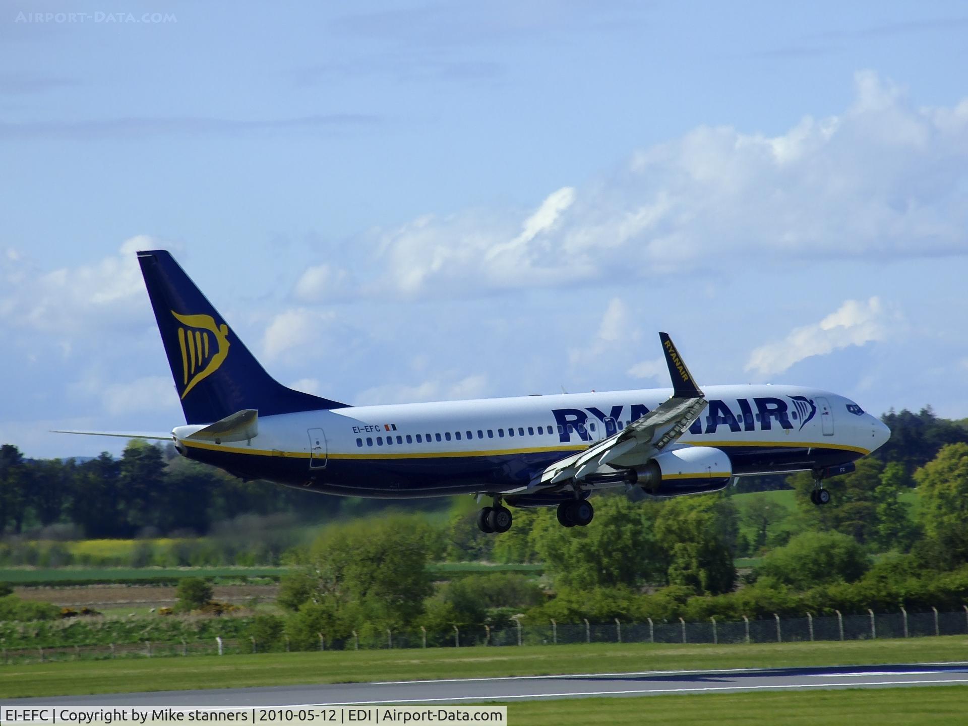 EI-EFC, 2009 Boeing 737-8AS C/N 35015, Edinburgh based Ryanair B737-8AS Landing on runway 06