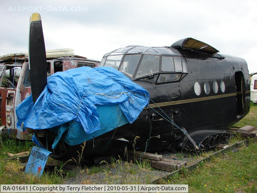RA-01641, Antonov An-2 C/N 1G190-47, AN2 front fuselage in storage