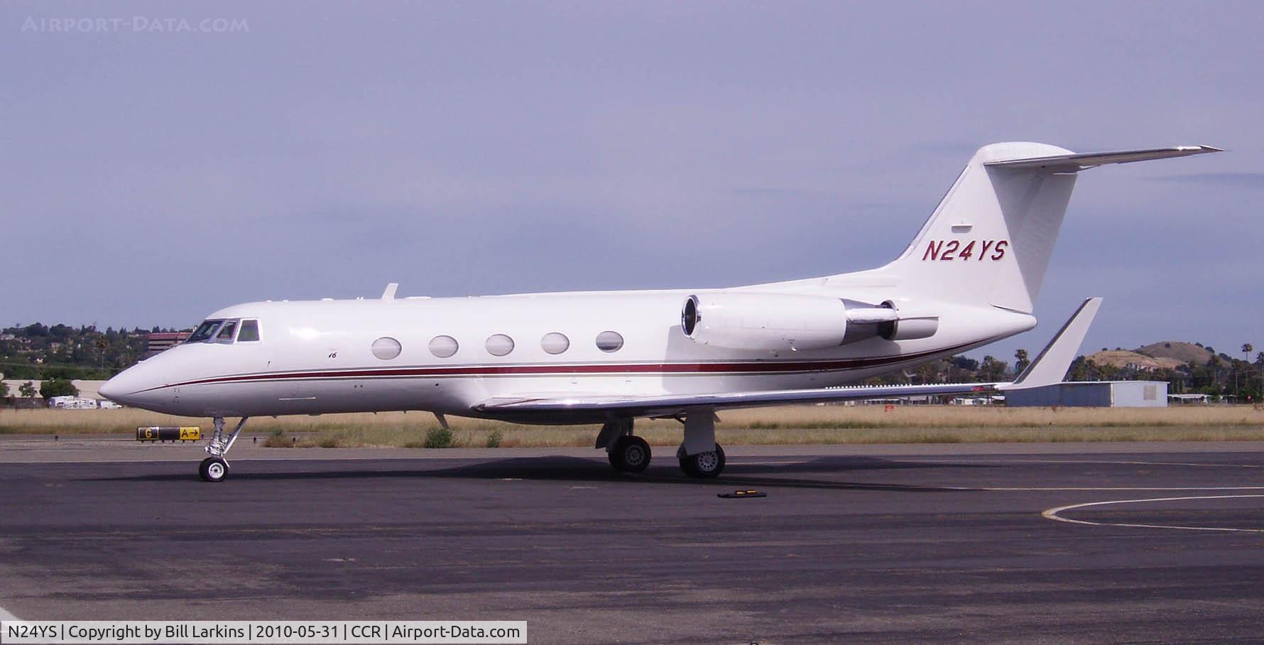 N24YS, 1968 Gulfstream Aerospace G-1159B Gulfstream II C/N 16, Visitor