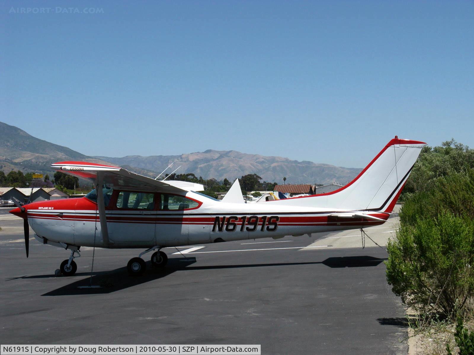 N6191S, 1980 Cessna TR182 Turbo Skylane RG C/N R18201647, 1980 Cessna TR182 SKYLANE RG, Lycoming O-540-J3C5D 235 Hp, max speed 160 kts (184 mph)