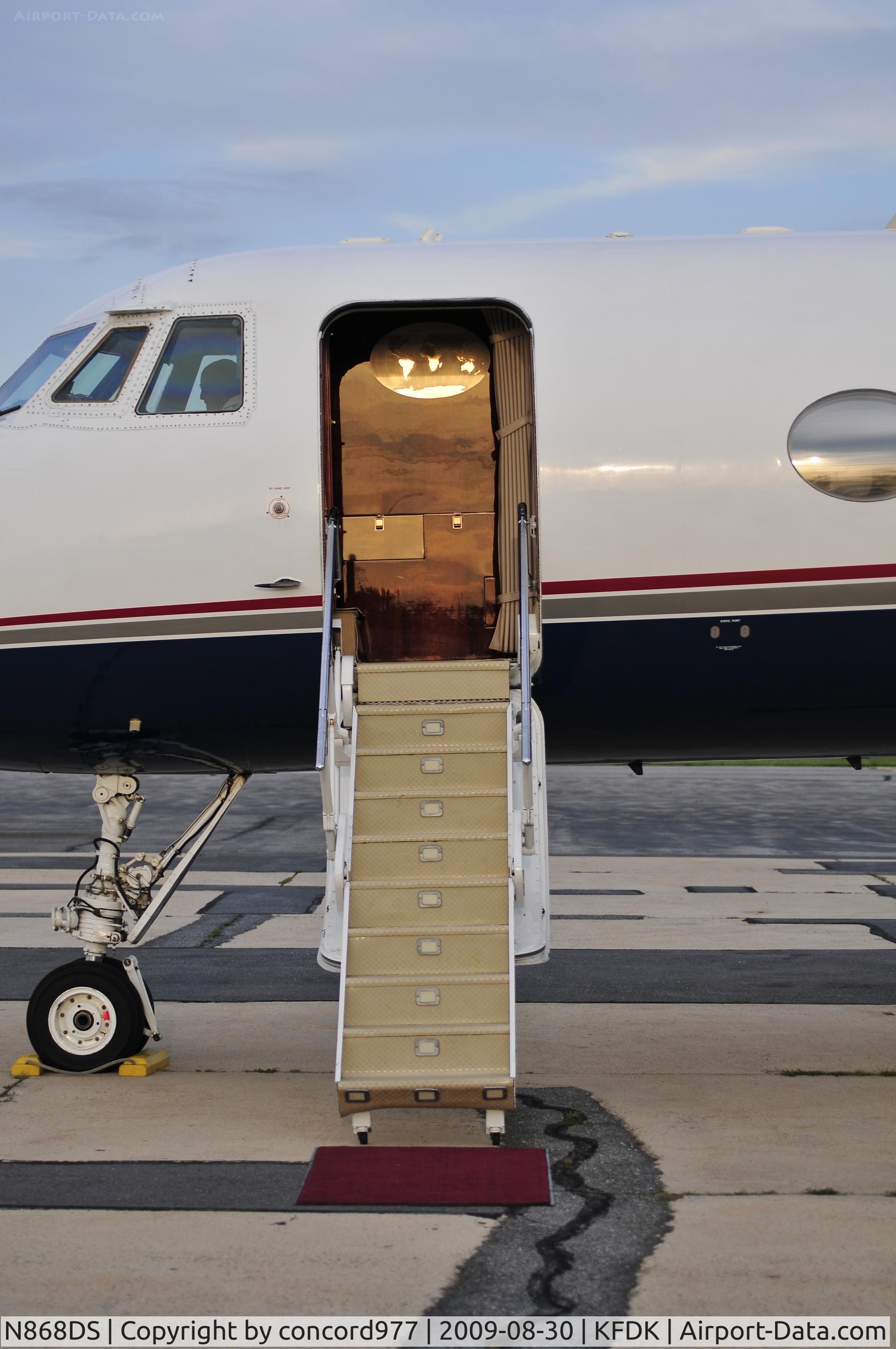 N868DS, 1973 Gulfstream Aerospace G1159B C/N 123, Seen at KFDK on 8/30/2009