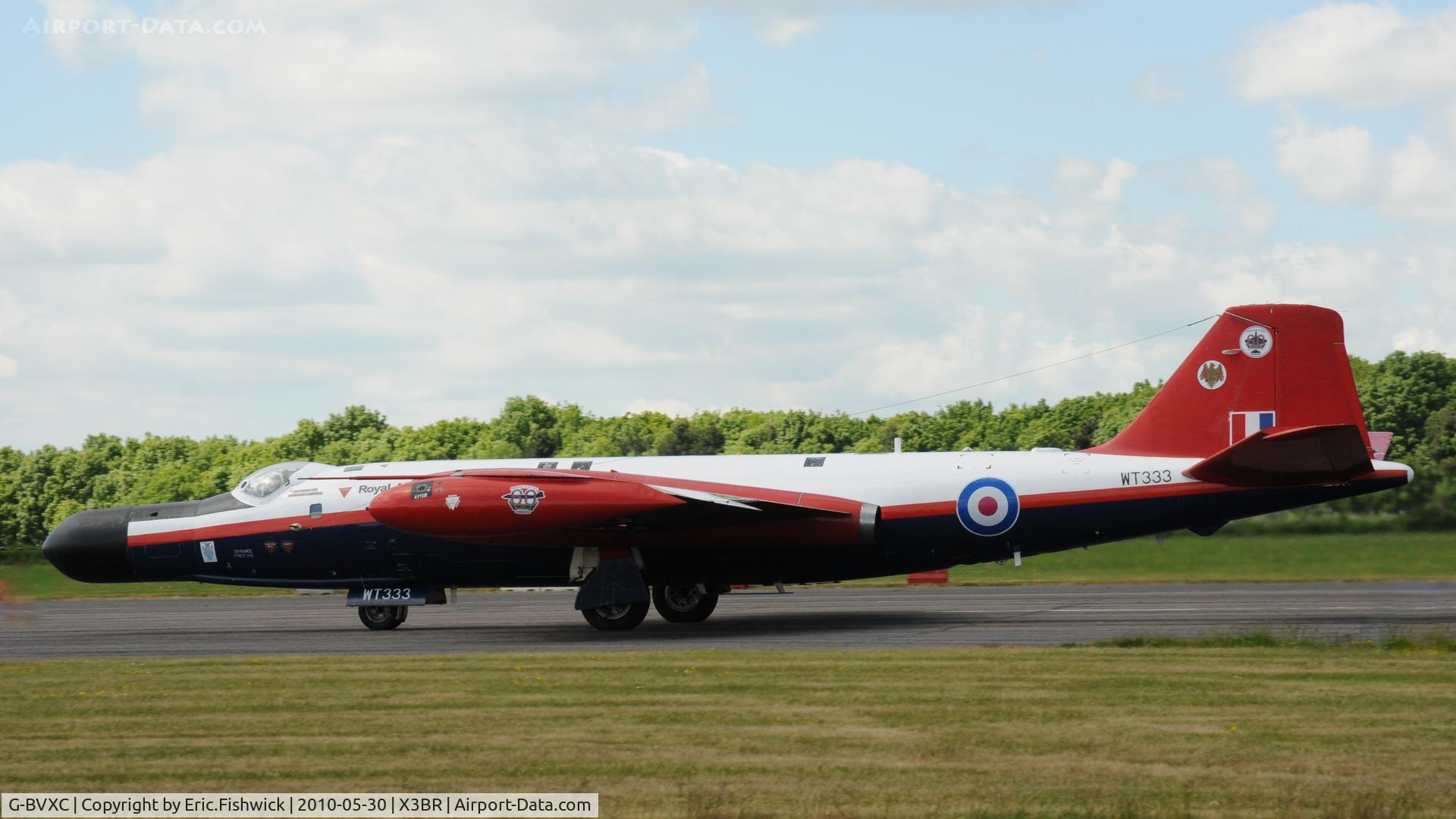 G-BVXC, 1956 English Electric Canberra B(I)8/B.6 Mod C/N EEP71470, 1. WT333 taxying at Bruntingthorpe Cold War Jets Open Day - May 2010