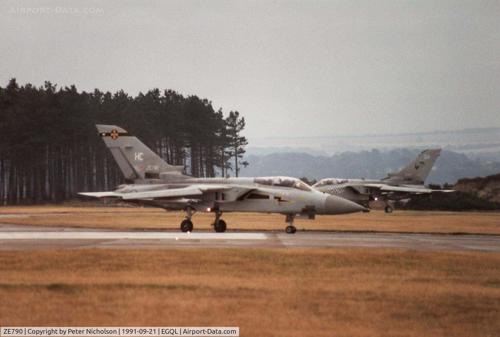 ZE790, 1988 Panavia Tornado F.3 C/N AS066/700/3317, Tornado F.3 of 111 Squadron lining up for take-off at the 1991 RAF Leuchars Airshow.