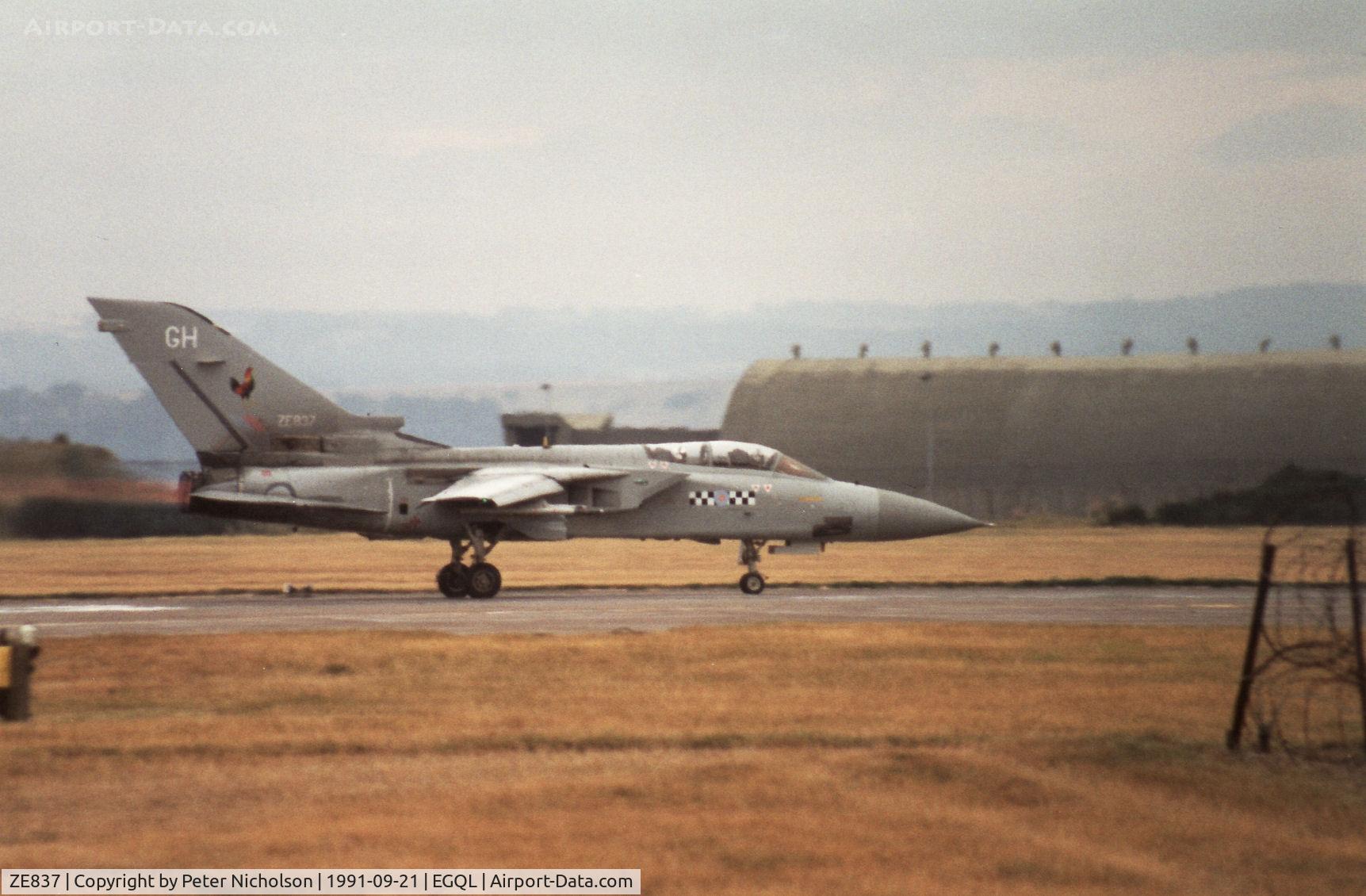 ZE837, 1988 Panavia Tornado F.3 C/N AT033/730/3334, Tornado F.3 of 43 Squadron lining up for take-off at the 1991 RAF Leuchars Airshow.