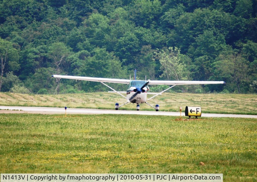 N1413V, 1976 Cessna R172K Hawk XP C/N R1722187, Back on the ground