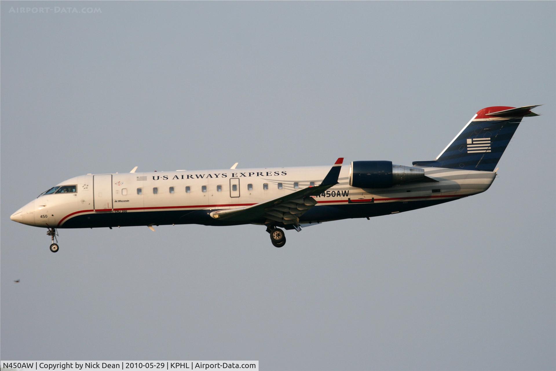 N450AW, 2003 Bombardier CRJ-200LR (CL-600-2B19) C/N 7823, KPHL