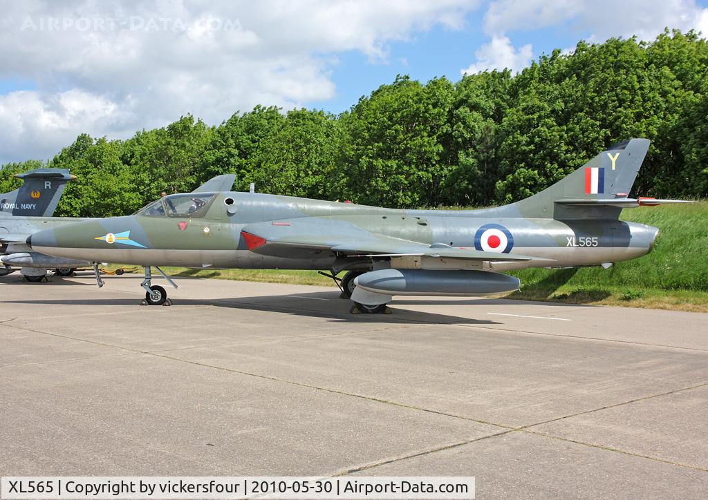 XL565, 1958 Hawker Hunter T.7 C/N 41H/693716, Wearing 208 Squadron markings, coded 'Y'. Bruntingthorpe.