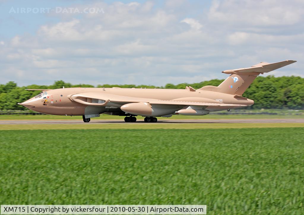 XM715, 1963 Handley Page Victor K.2 C/N HP80/83, Former Royal Air Force aircraft wearing 55 Squadron markings. Bruntingthorpe.