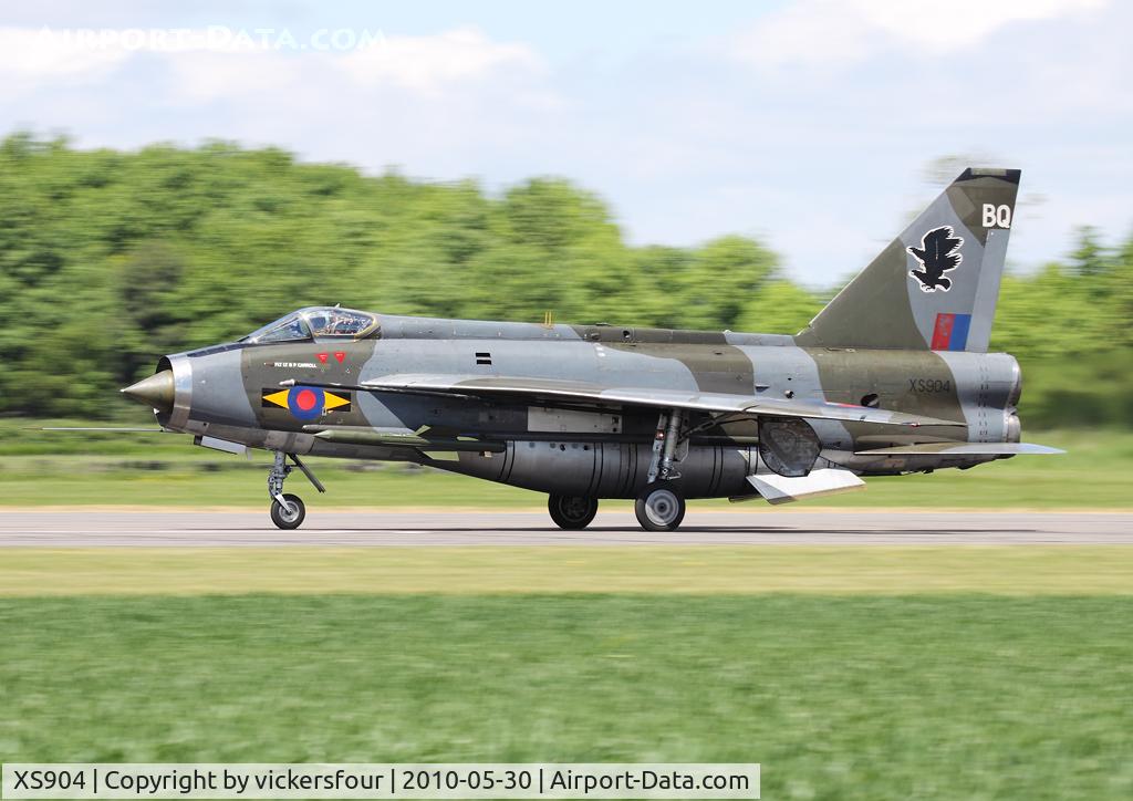 XS904, 1966 English Electric Lightning F.6 C/N 95250, Former Royal Air Force aircraft, wears 11 Squadron markings with code 'BQ'.