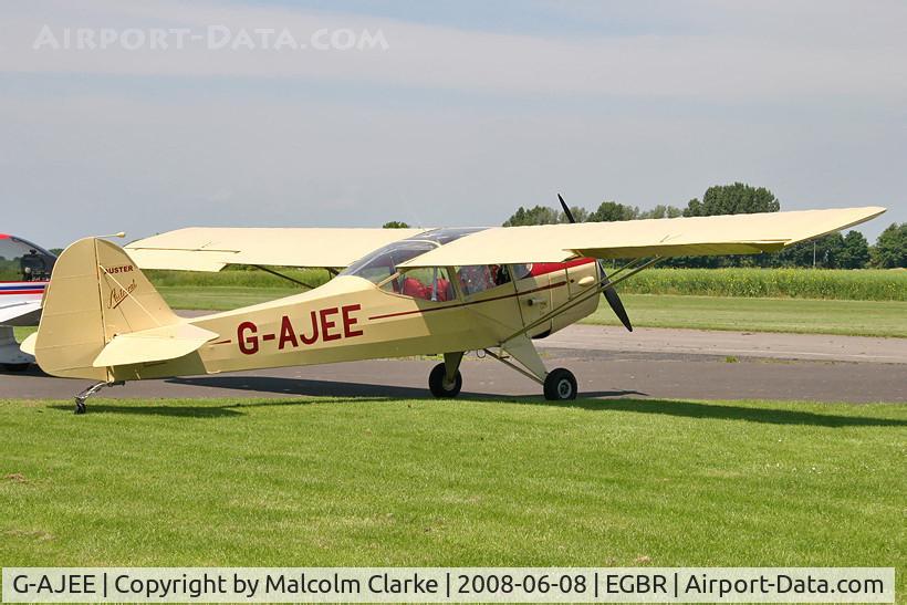 G-AJEE, 1946 Auster J-1 Autocrat C/N 2309, Auster J-1S Autocrat at Breighton Airfield in 2008.