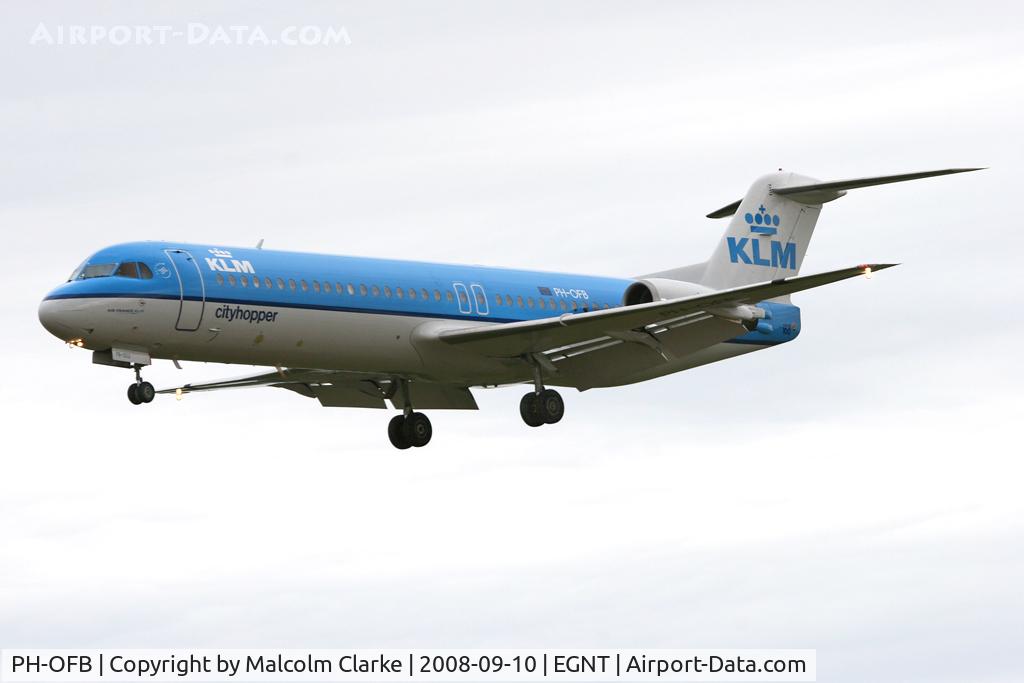 PH-OFB, 1989 Fokker 100 (F-28-0100) C/N 11247, Fokker 100 (F-28-0100) at Newcastle Airport in 2008.