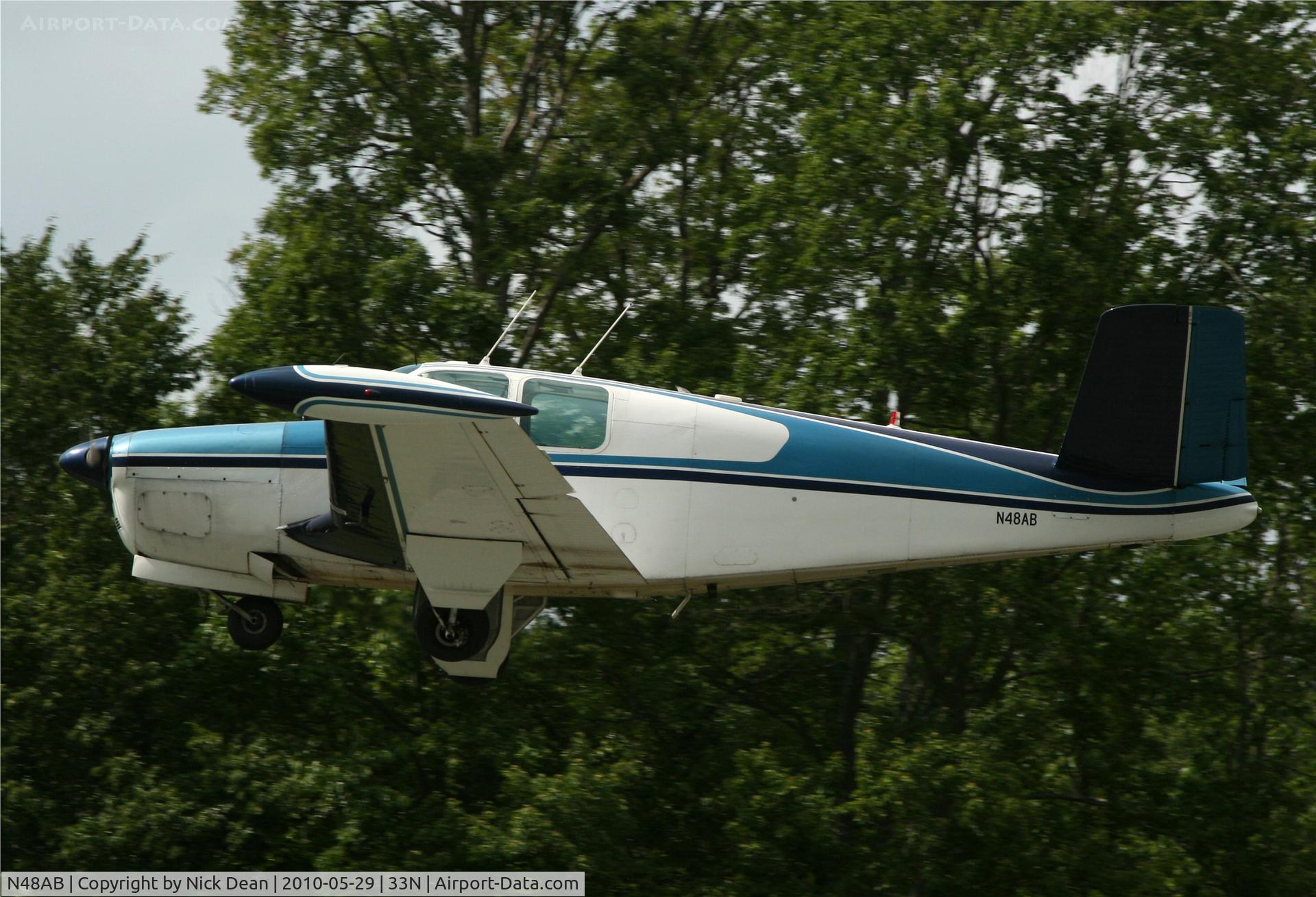 N48AB, 1954 Beech E35 C/N D-3769, 33N