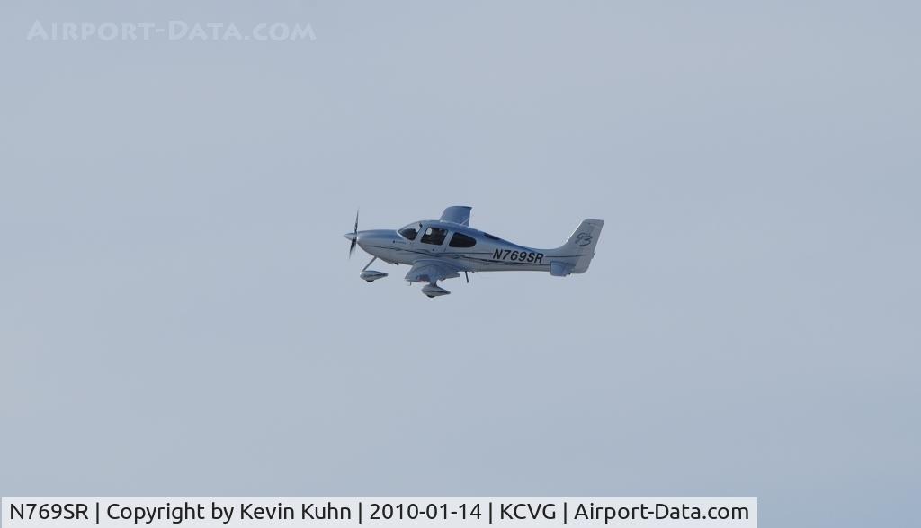 N769SR, 2007 Cirrus SR22 C/N 2769, Much, much smaller than the usual KCVG traffic