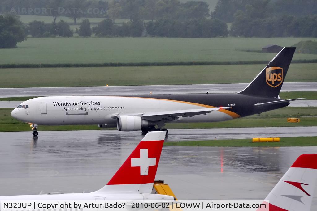 N323UP, 1997 Boeing 767-34AF C/N 27749, UPS