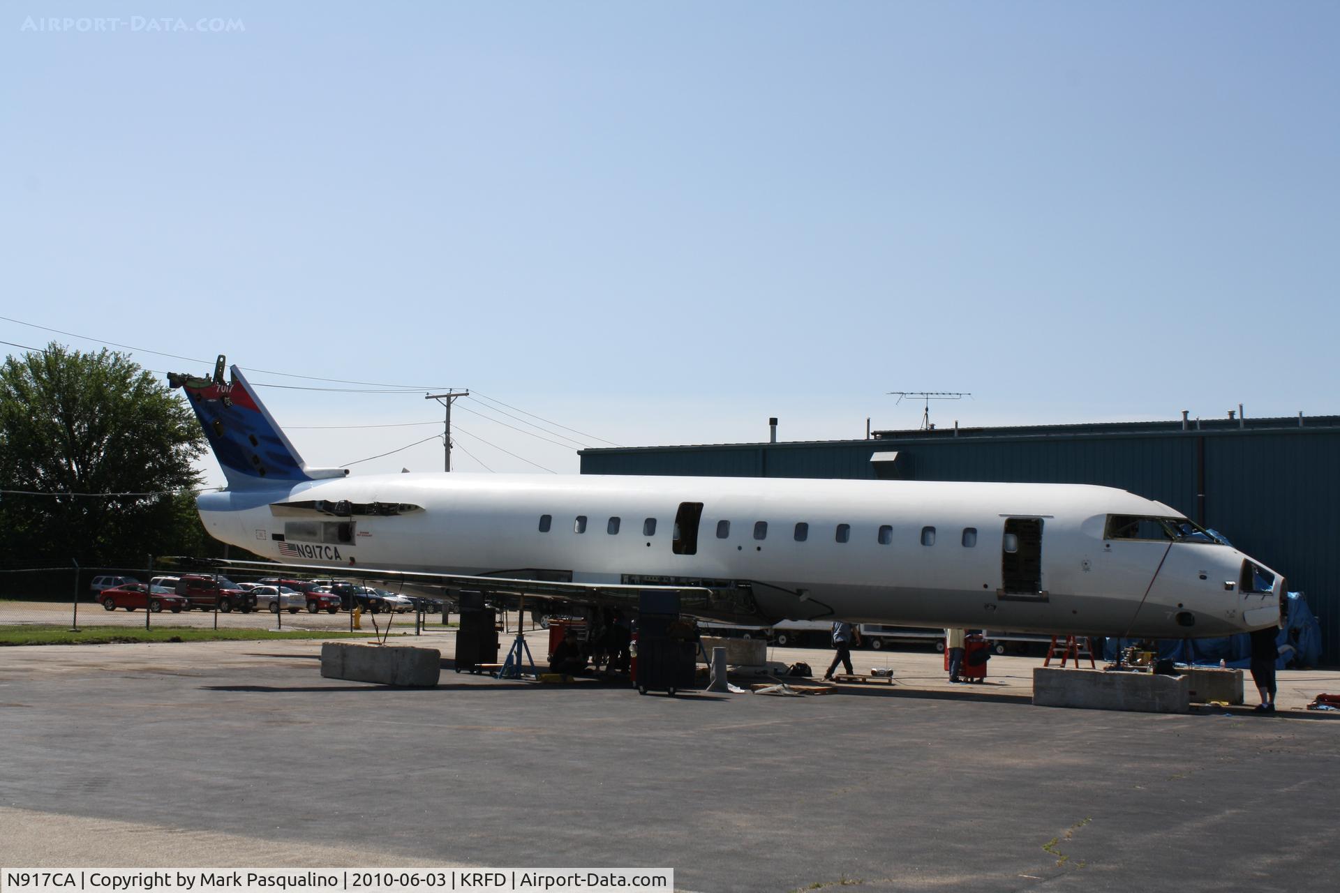 N917CA, 1993 Canadair CRJ-100ER (CL-600-2B19) C/N 7017, CL-600-2B19