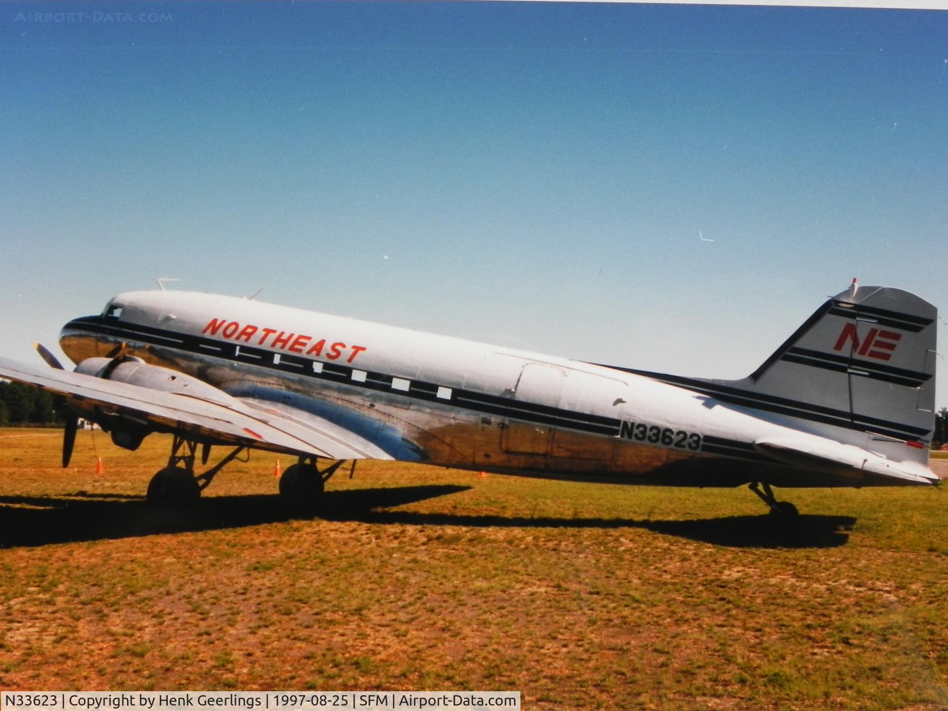 N33623, 1944 Douglas DC-3C C/N 20215, Northeast   Scan from photo I made in 1997 