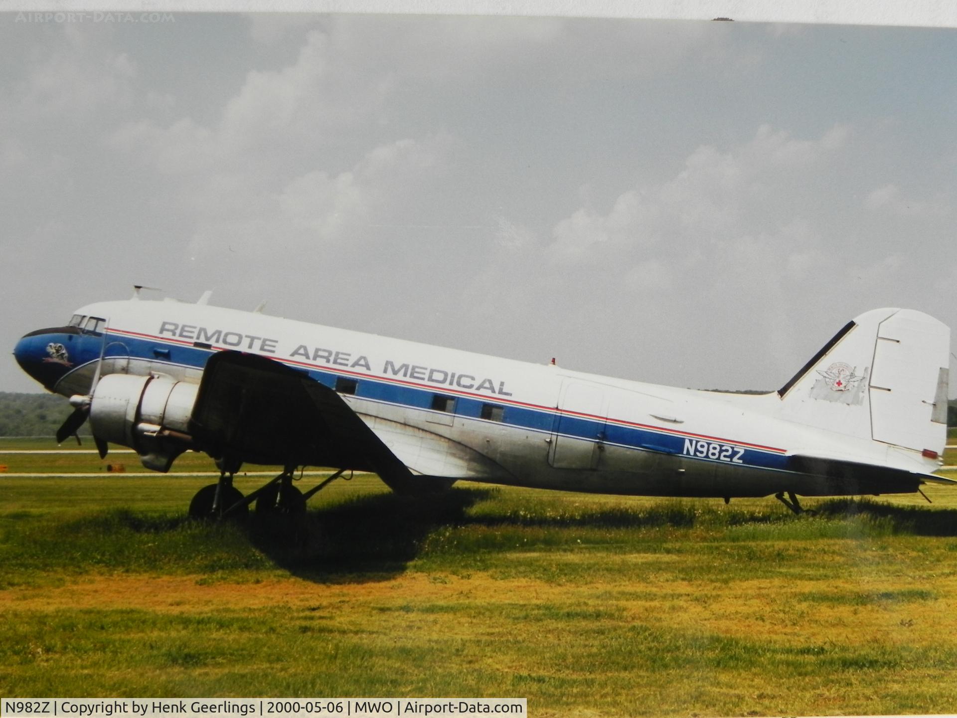 N982Z, 1943 Douglas DC-3C (C-47A-20-DK) C/N 12947, Remote Area Medical ; scan from photo I made in 2000