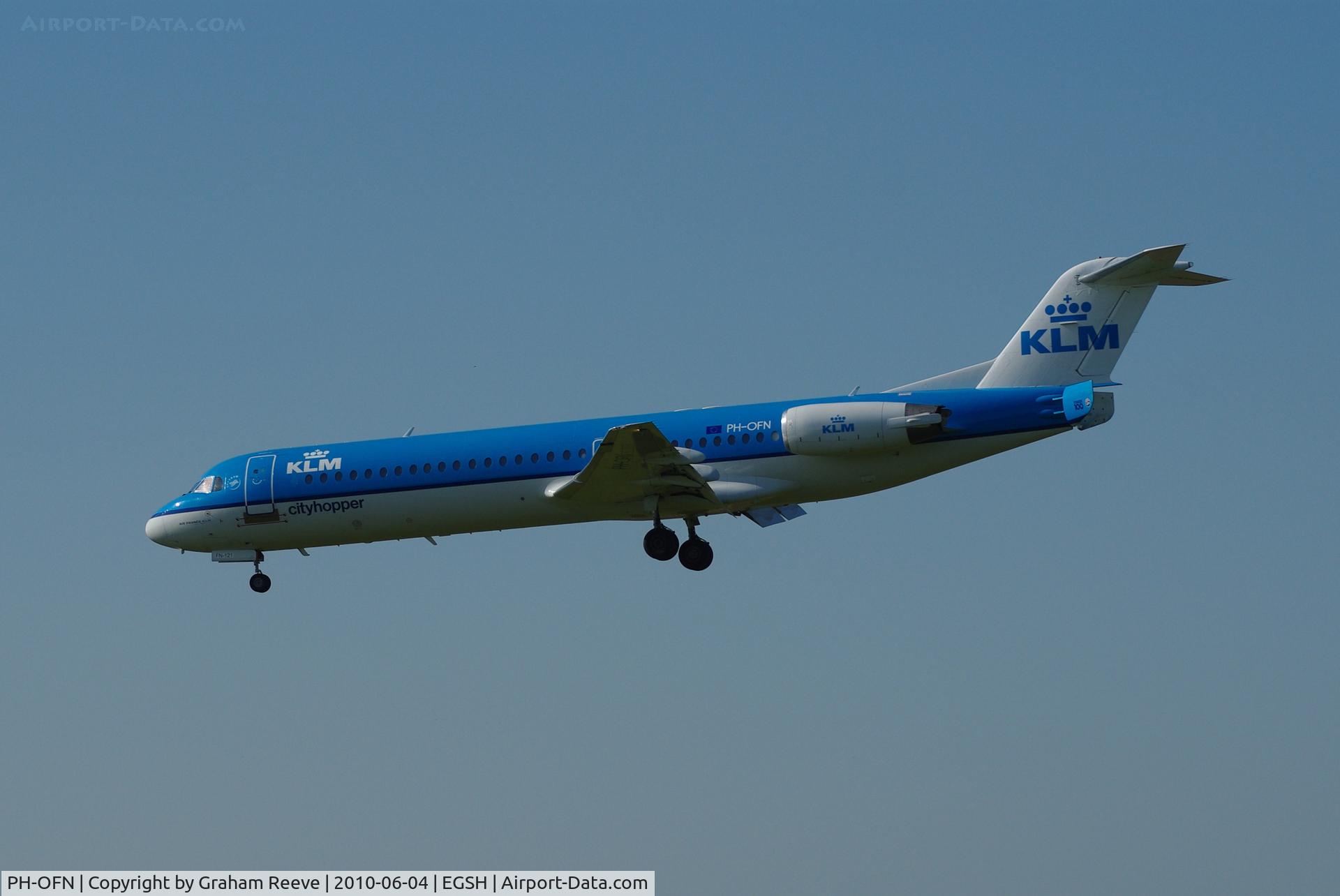 PH-OFN, 1993 Fokker 100 (F-28-0100) C/N 11477, Landing at Norwich.
