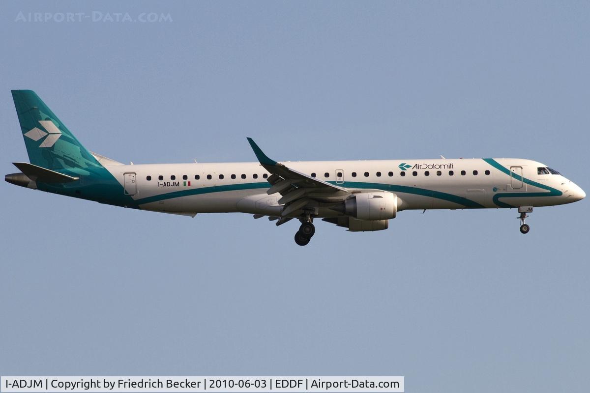 I-ADJM, 2009 Embraer 195LR (ERJ-190-200LR) C/N 19000258, short final RW26R