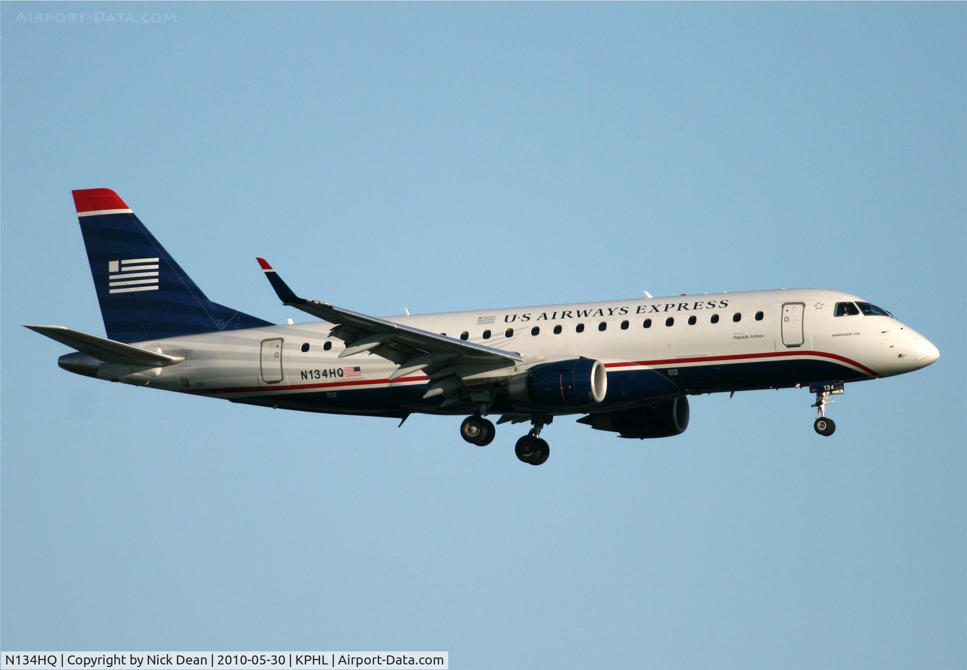 N134HQ, 2008 Embraer 175LR (ERJ-170-200LR) C/N 17000220, KPHL