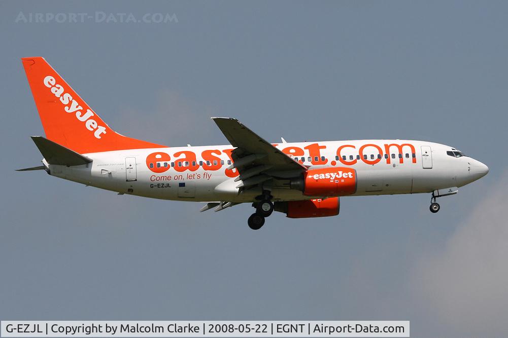 G-EZJL, 2002 Boeing 737-73V C/N 30247, Boeing 737-73V on short final to 07 at Newcastle Airport in 2008.