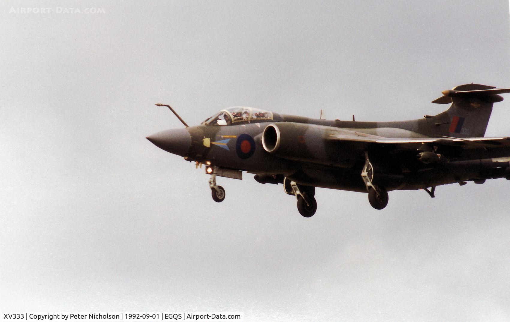 XV333, 1967 Hawker Siddeley Buccaneer S.2B C/N B3-11-66, Buccaneer S.2B of 208 Squadron landing at RAF Lossiemouth in September 1992.