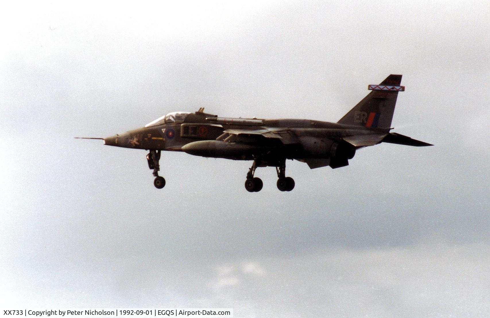 XX733, 1974 Sepecat Jaguar GR.1A C/N S.30, Jaguar GR.1A of 6 Squadron based at RAF Coltishall landing at RAF Lossiemouth in September 1992.