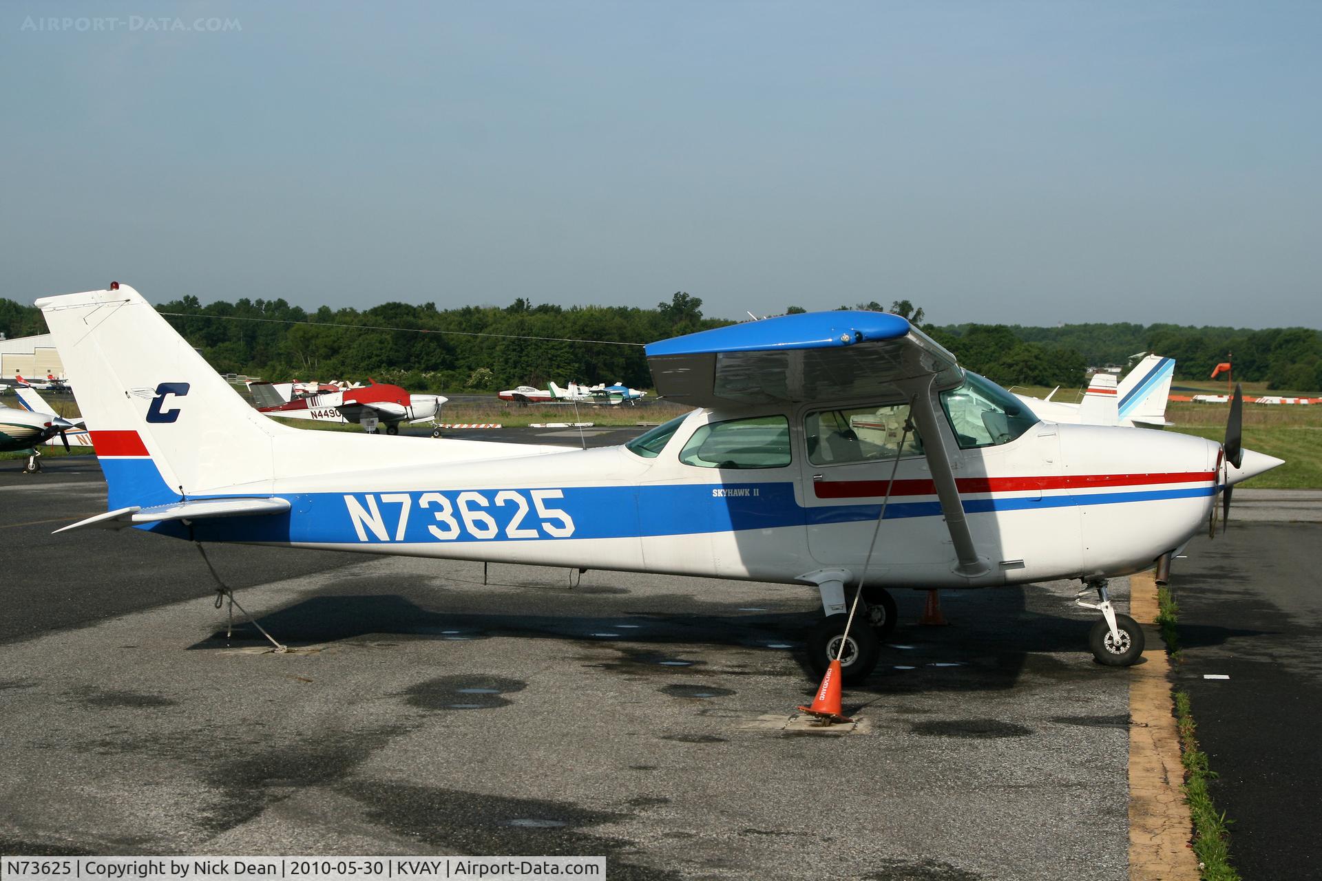 N73625, 1976 Cessna 172N C/N 17267585, KVAY