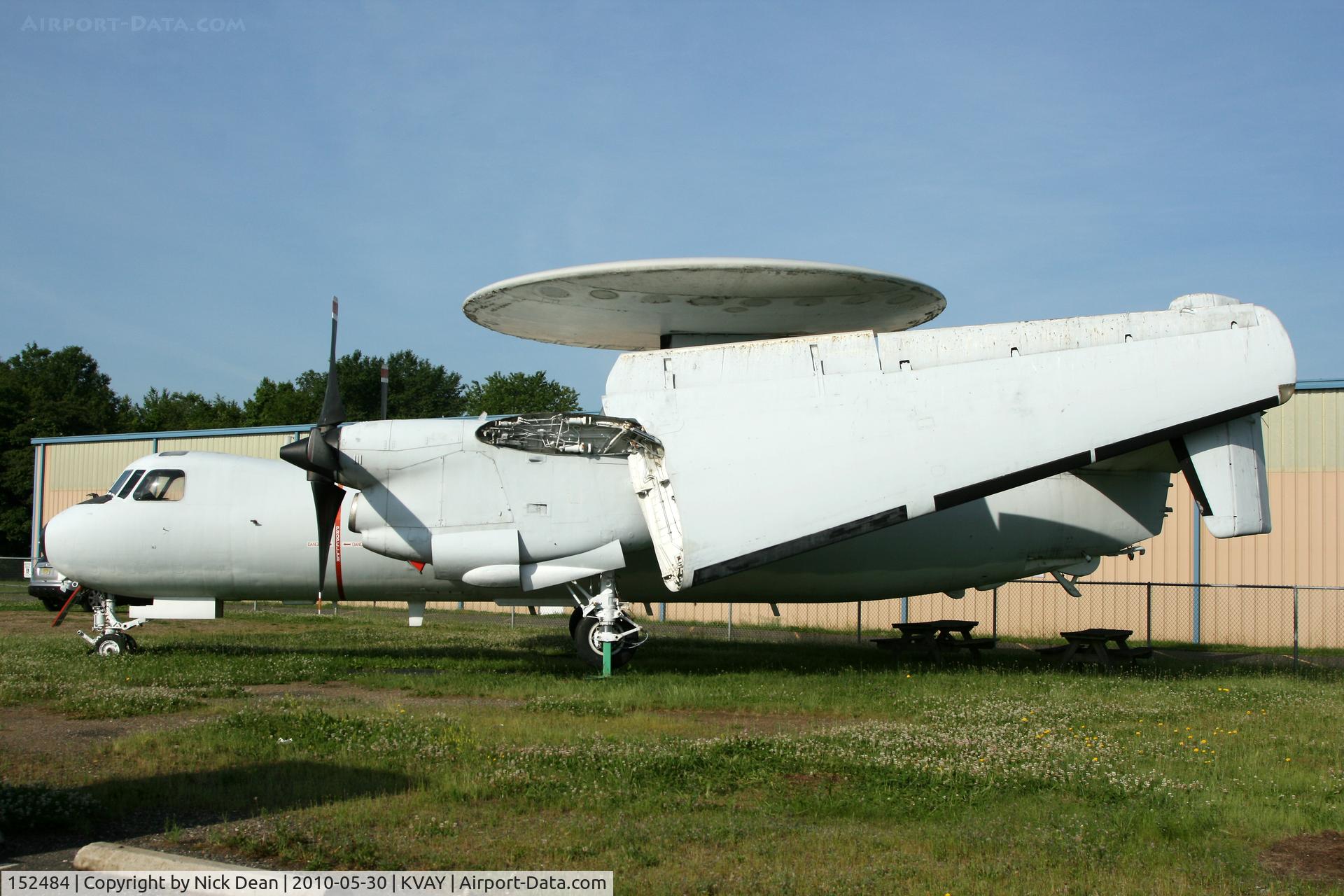 152484, Grumman E-2B Hawkeye C/N 54, KVAY