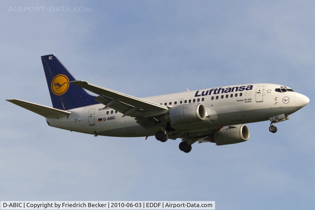 D-ABIC, 1990 Boeing 737-530 C/N 24817, short final RW25R