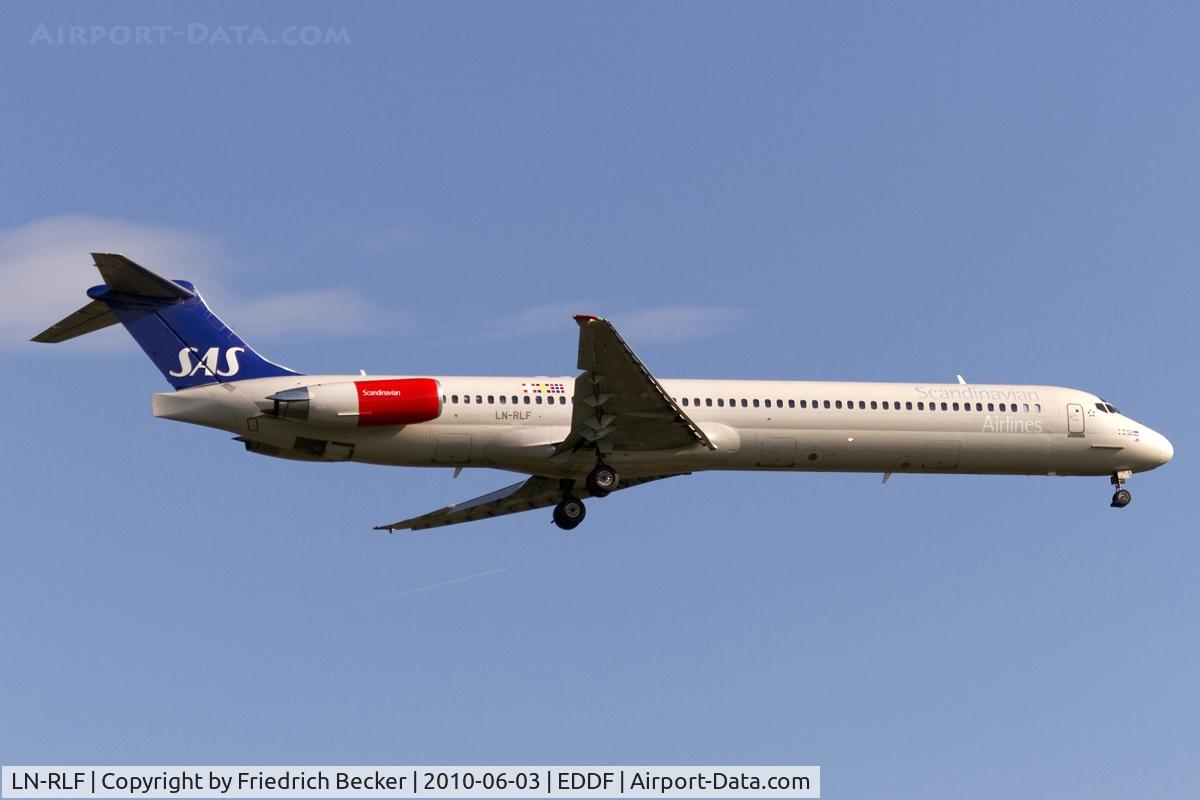 LN-RLF, 1985 McDonnell Douglas MD-82 (DC-9-82) C/N 49383, short final RW25R