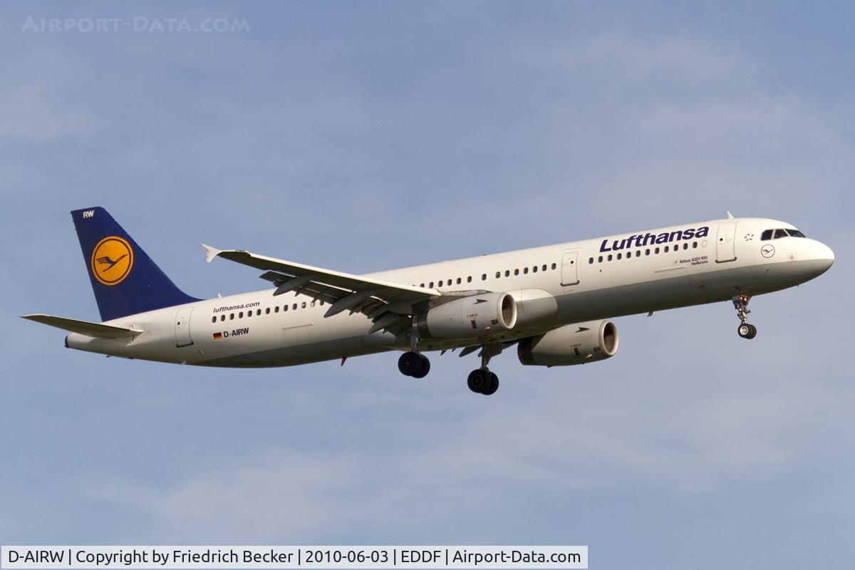 D-AIRW, 1997 Airbus A321-131 C/N 0699, short final RW25R