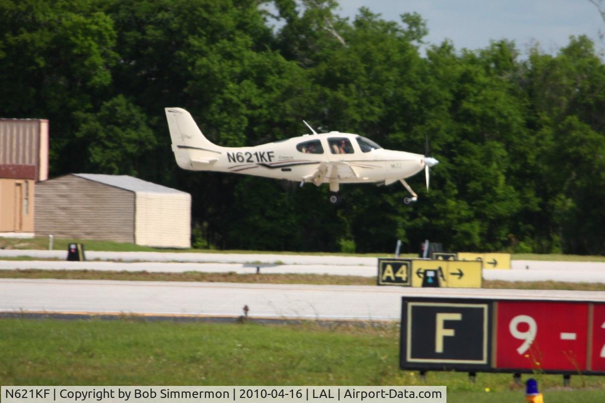 N621KF, Cirrus SR22 C/N 0736, Arriving at Lakeland, Florida during Sun N Fun 2010.