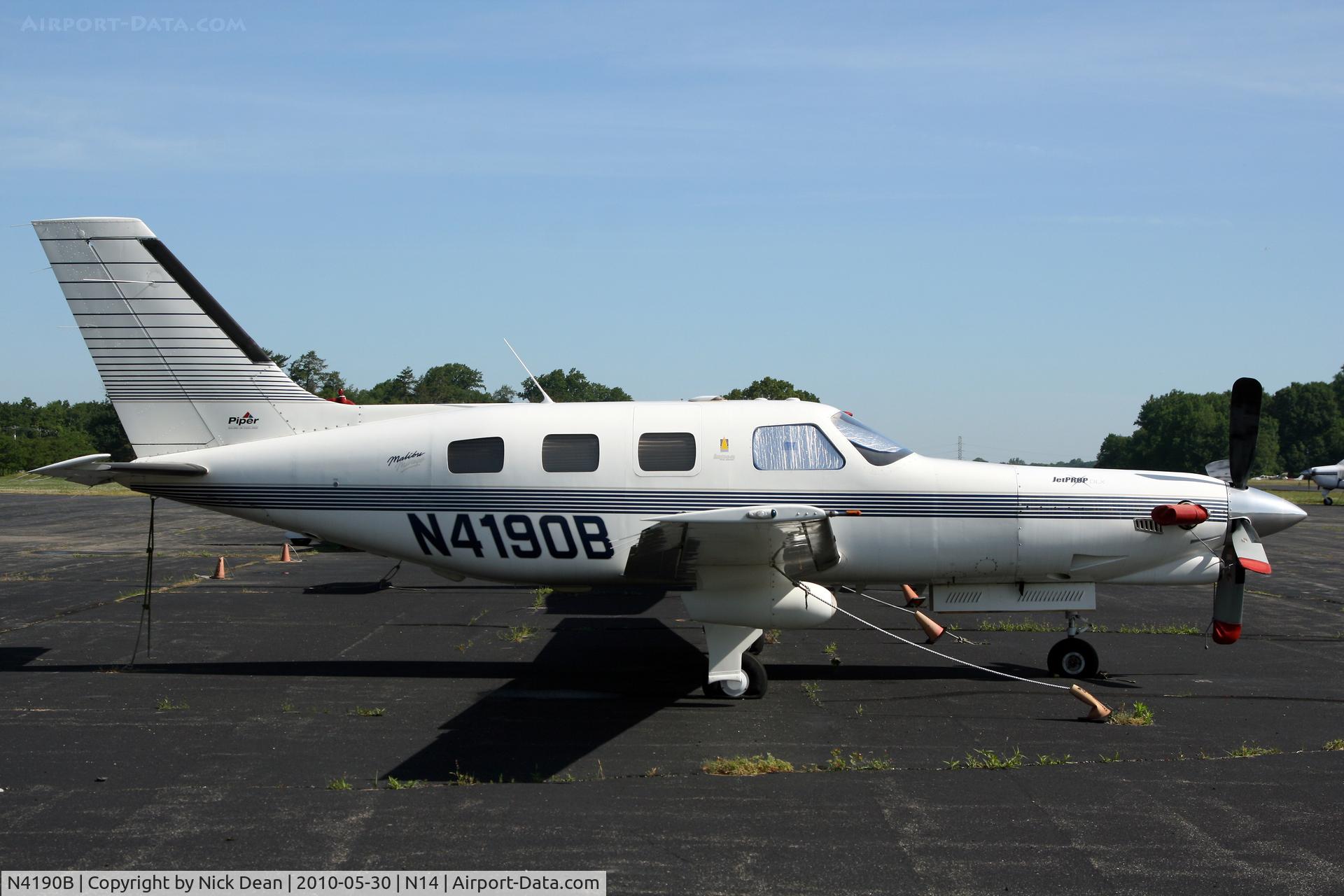 N4190B, 1996 Piper PA-46-350P Malibu Mirage C/N 4636065, N14