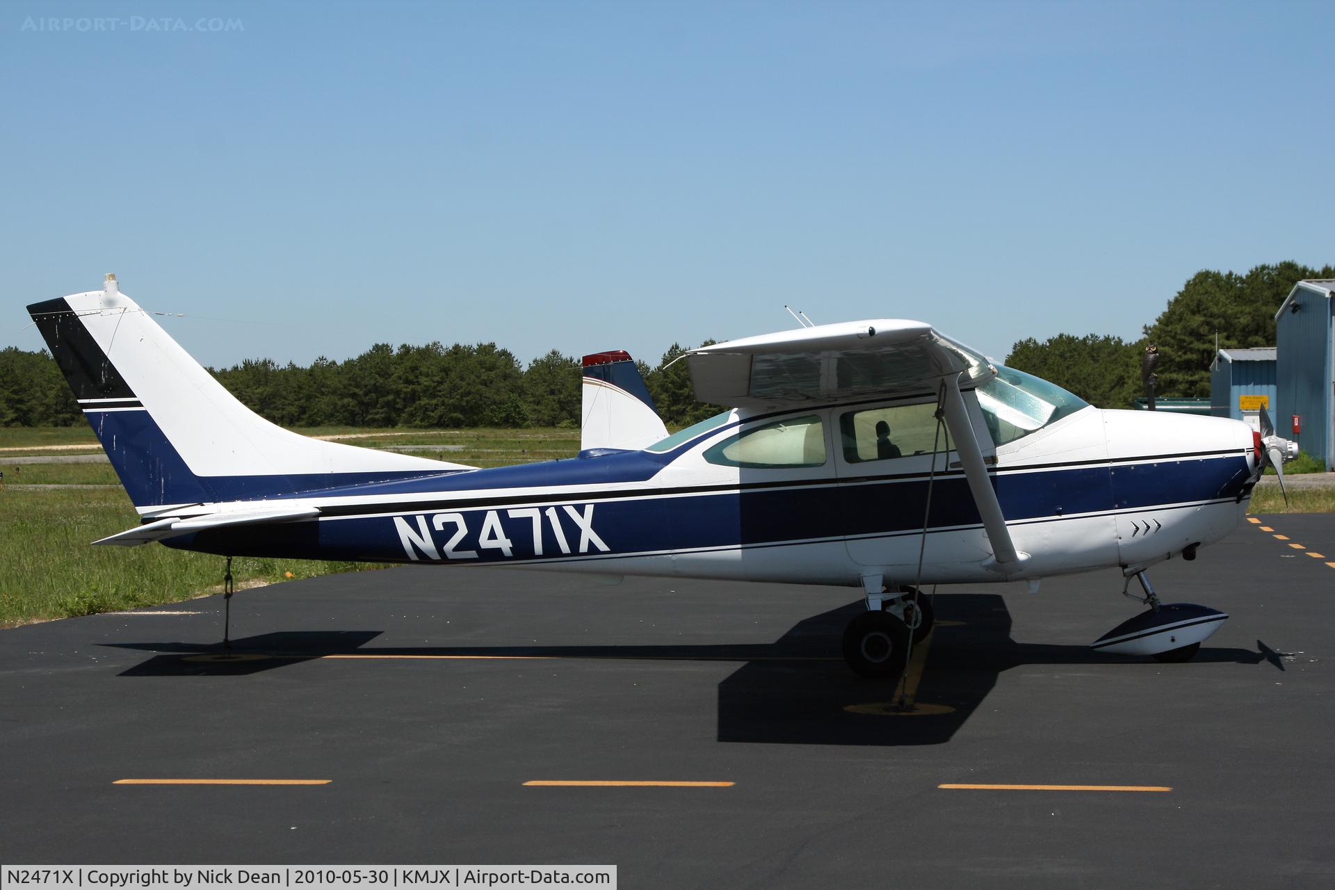 N2471X, 1965 Cessna 182H Skylane C/N 18256371, KMJX