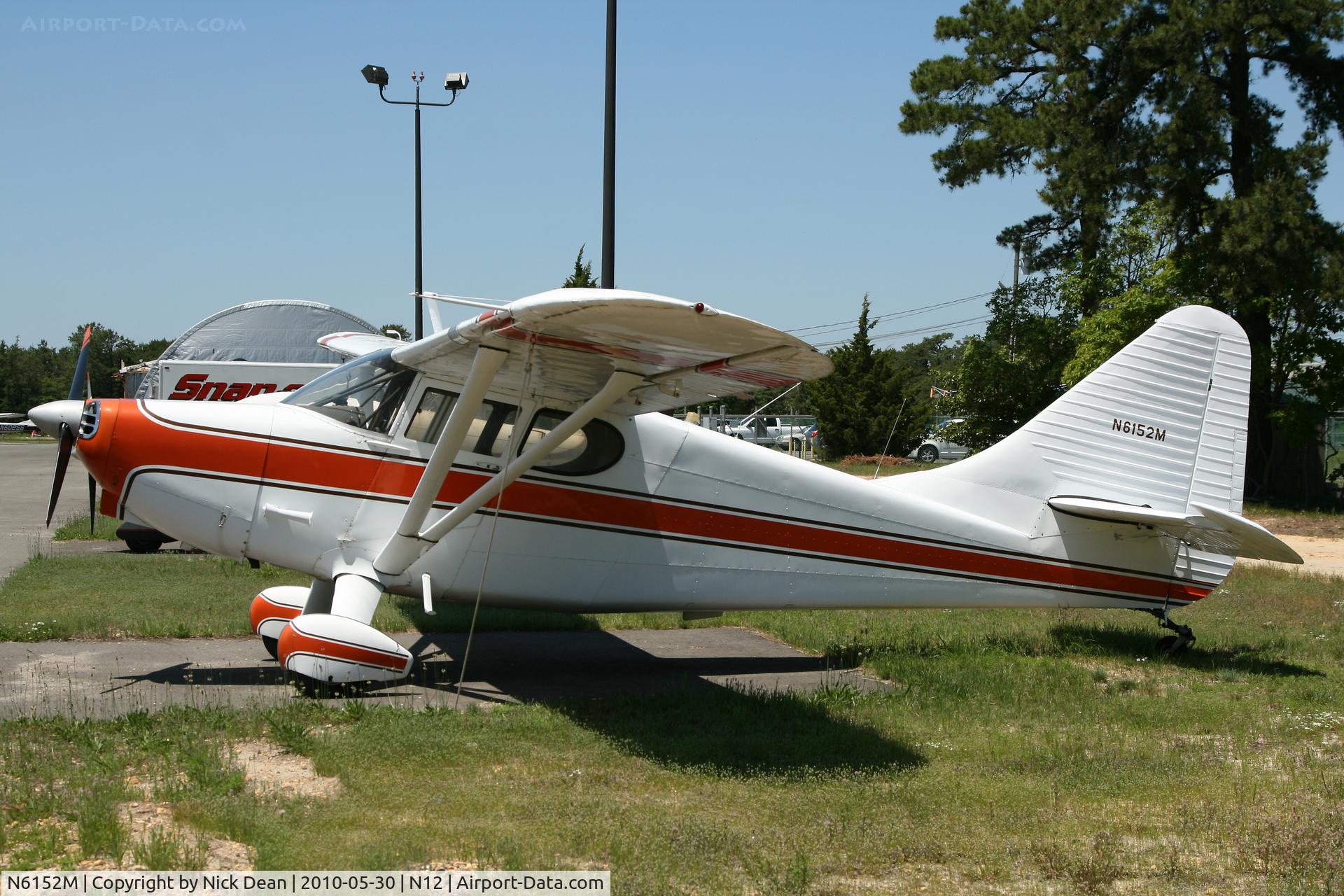 N6152M, 1948 Stinson 108-3 Voyager C/N 108-4152, N12