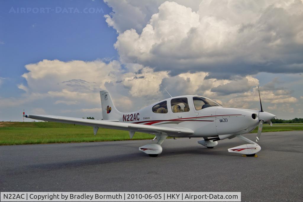 N22AC, 2004 Cirrus SR20 C/N 1396, Parked on the terminal ramp.