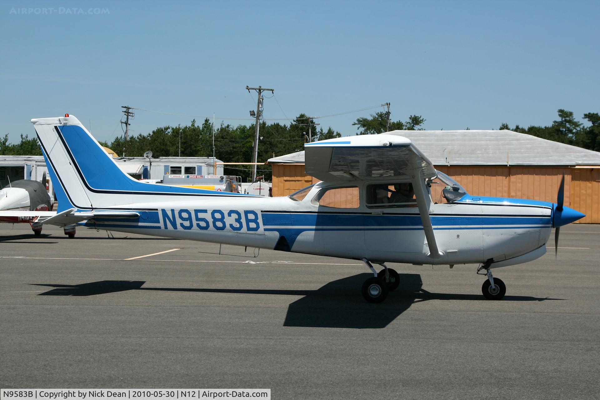 N9583B, 1981 Cessna 172RG Cutlass RG C/N 172RG0898, N12