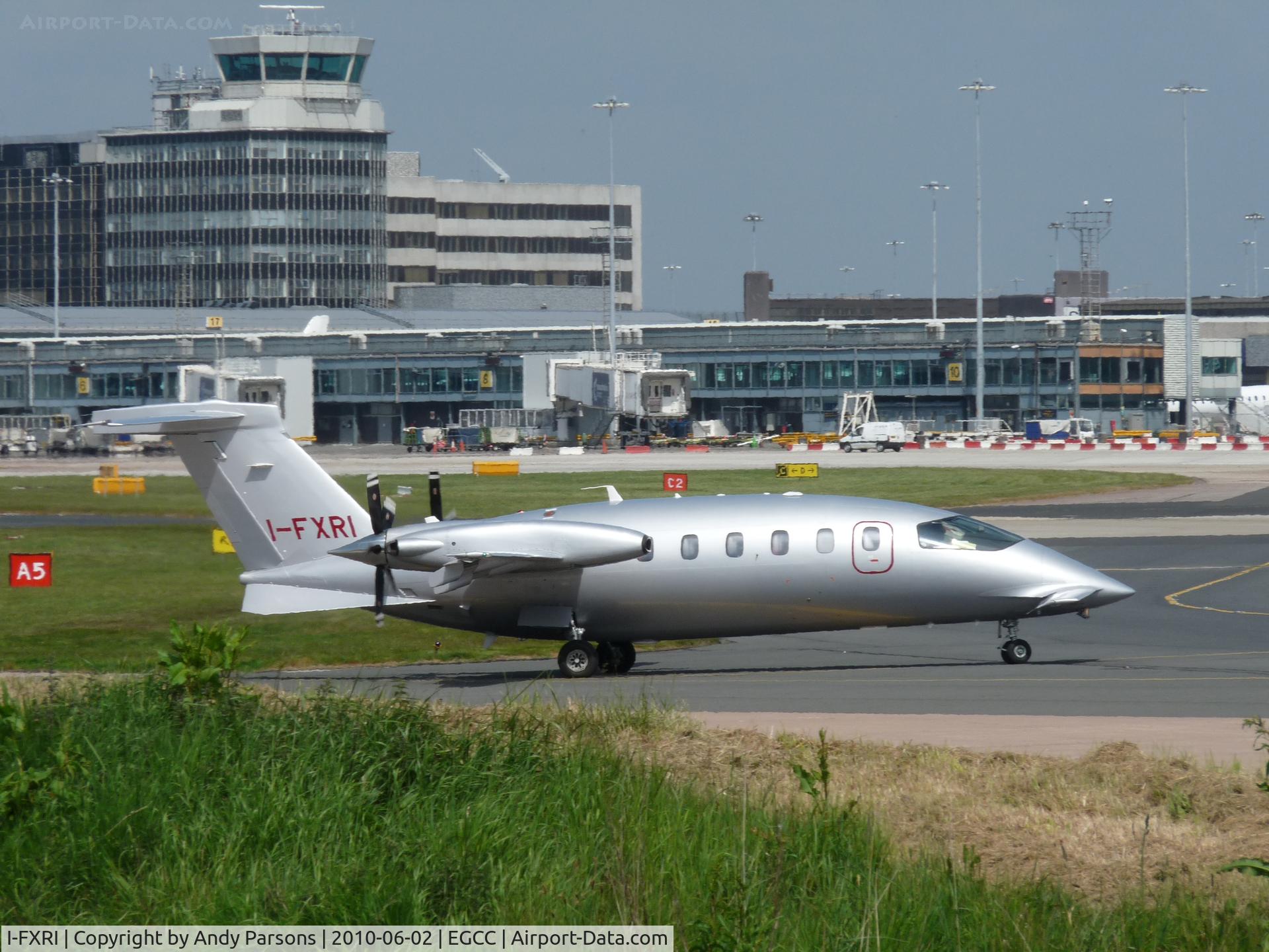 I-FXRI, 2009 Piaggio P-180 Avanti II C/N 1189, Departing Manchester