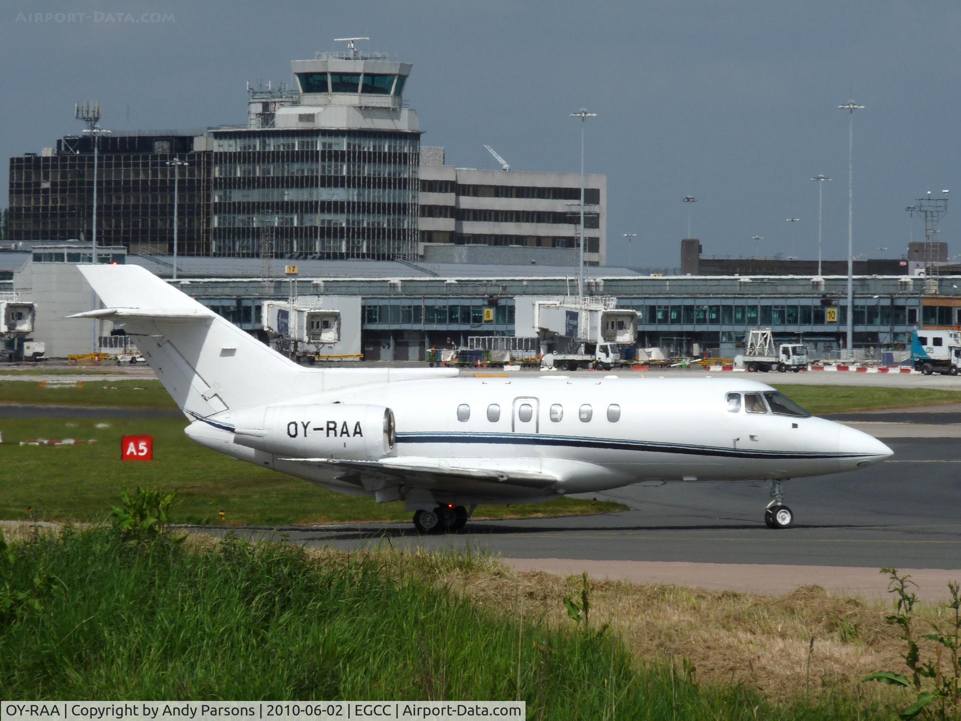 OY-RAA, 1993 British Aerospace BAe.125-800B C/N 258235, Departing Manchester